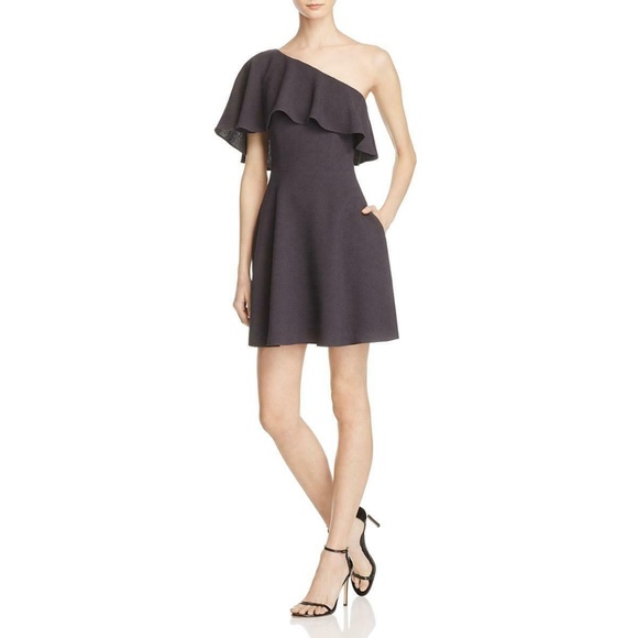Black Halo Dresses & Skirts - BLACK HALO CRUZ BLACK ONE SHOULDER DRESS 8